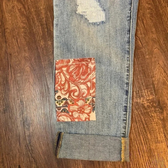Tru Luxe Jeans Distressed Patchwork Boyfriend Size 6 NWT - Picture 7 of 14